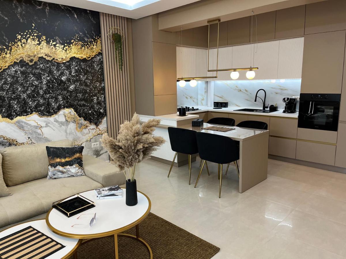Sas 2 Luxury Apartments مامايا المظهر الخارجي الصورة