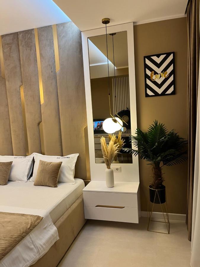 Sas 2 Luxury Apartments مامايا المظهر الخارجي الصورة